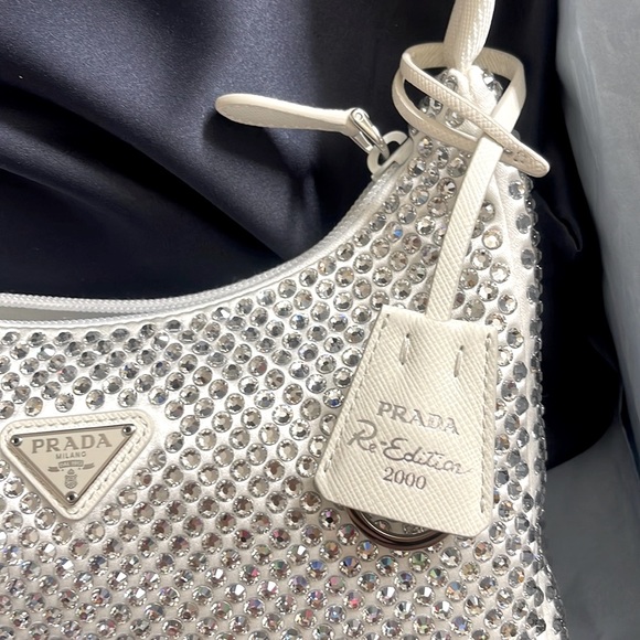 Rare find : PRADA CRYSTAL RE-EDITION 2000 SHOULDER BAG - NWT - Picture 6 of 11